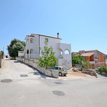 Apartments Branislav ロゴズニッツァ エクステリア 写真